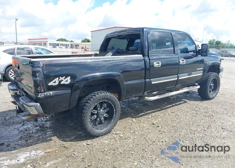 2004 Chevrolet Silverado 2500Hd Ls from USA, damaged, VIN 1GCHK23U04F107365
